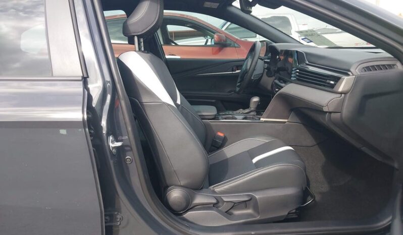 
								2025 Toyota Camry full									