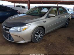 
										2016 Toyota Camry full									