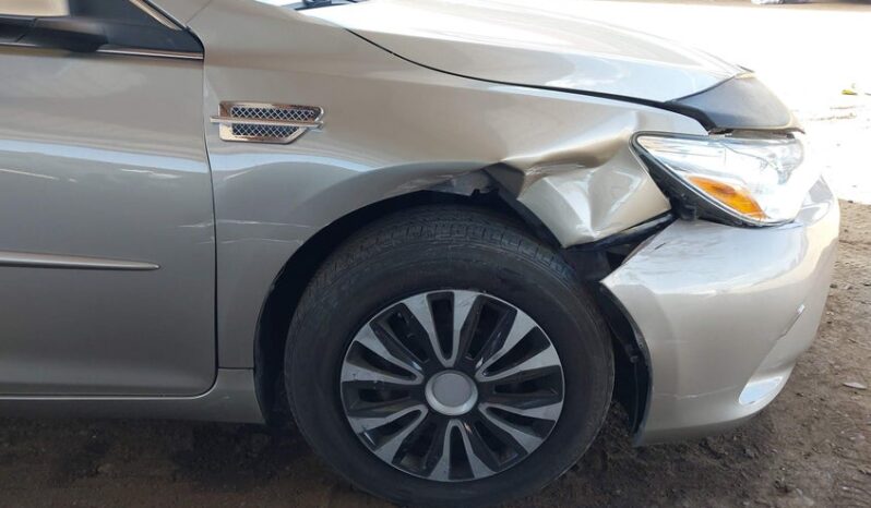 
								2016 Toyota Camry full									