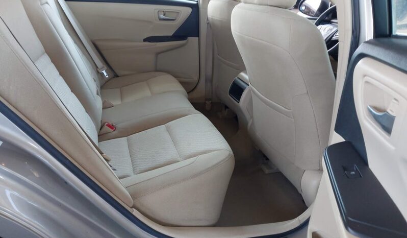 
								2016 Toyota Camry full									