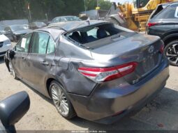 
										2019 Toyota Camry full									