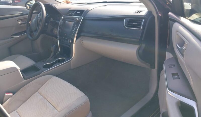
								2015 Toyota Camry full									