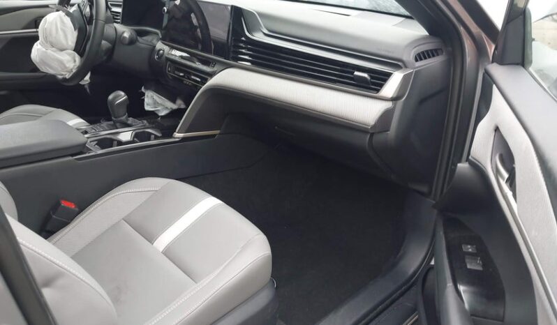 
								2025 Toyota Camry full									