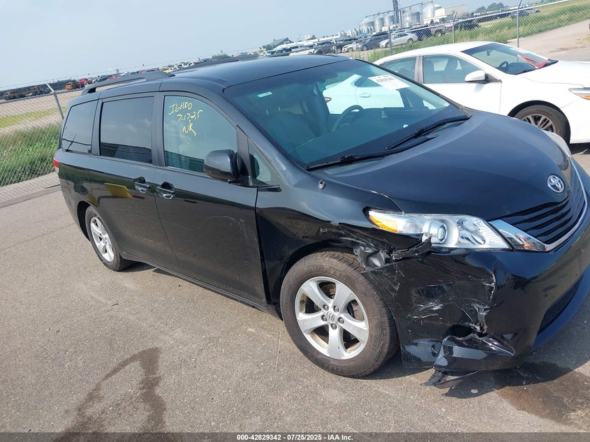 2014 Toyota Sienna