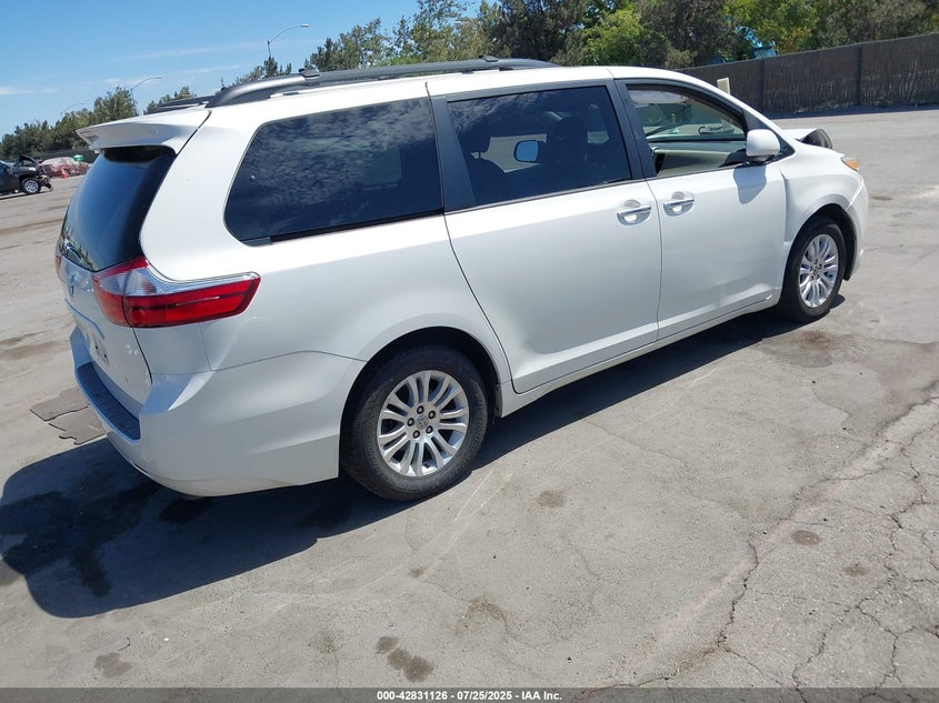 2017 Toyota Sienna