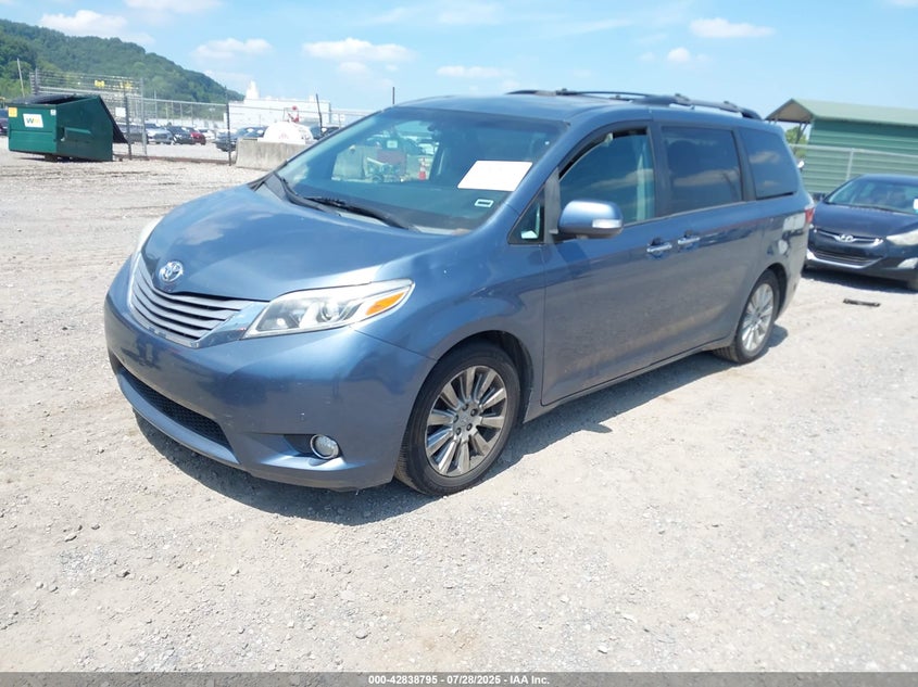 2016 Toyota Sienna