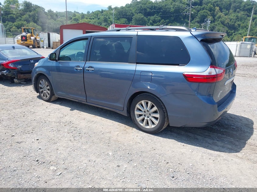 2016 Toyota Sienna
