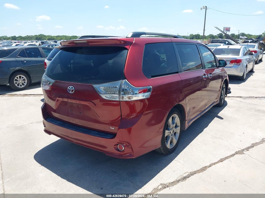 2014 Toyota Sienna