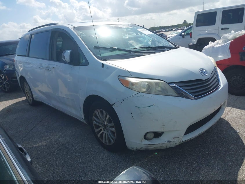 2014 Toyota Sienna