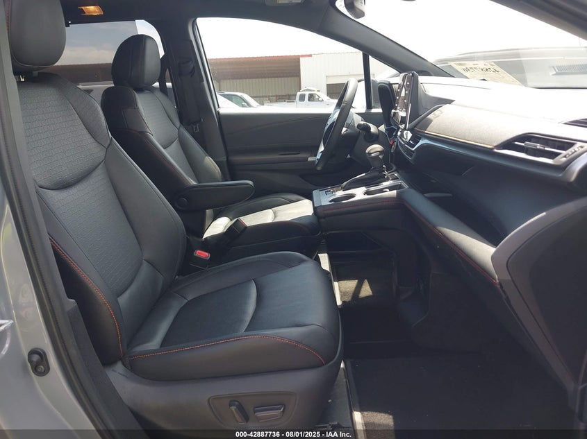 2023 Toyota Sienna