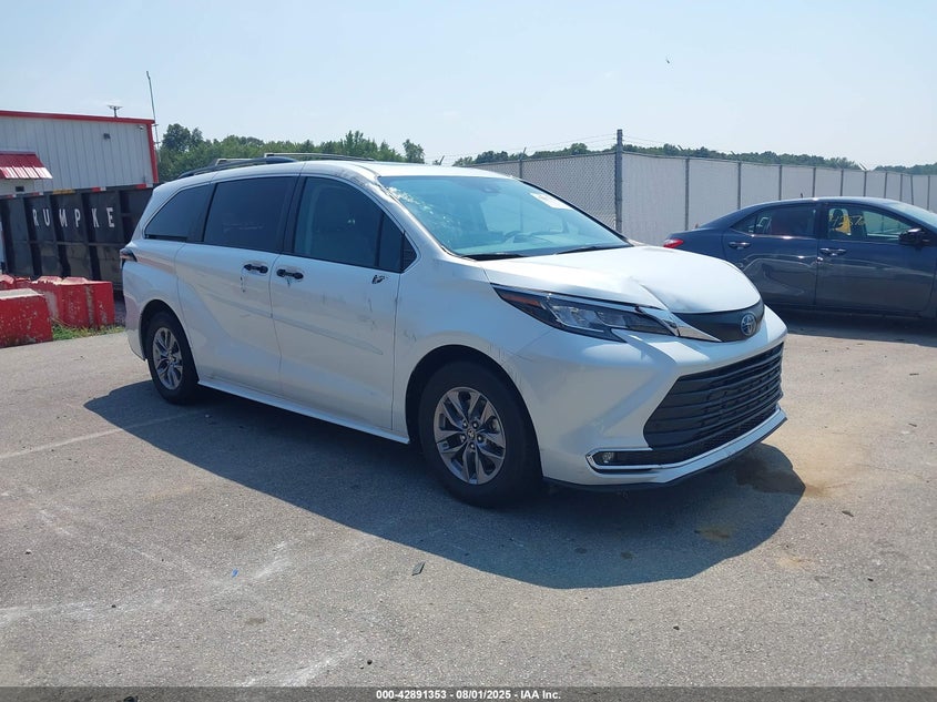 2022 Toyota Sienna