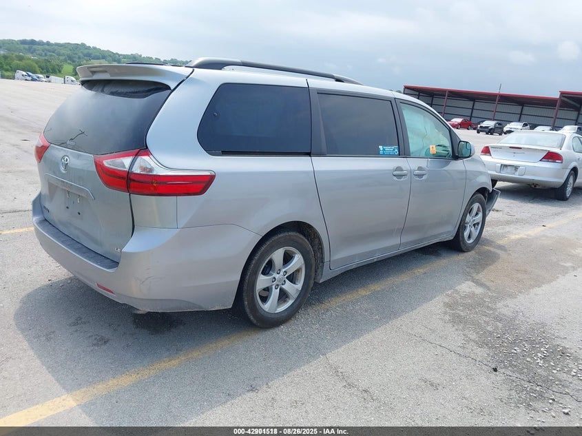2015 Toyota Sienna