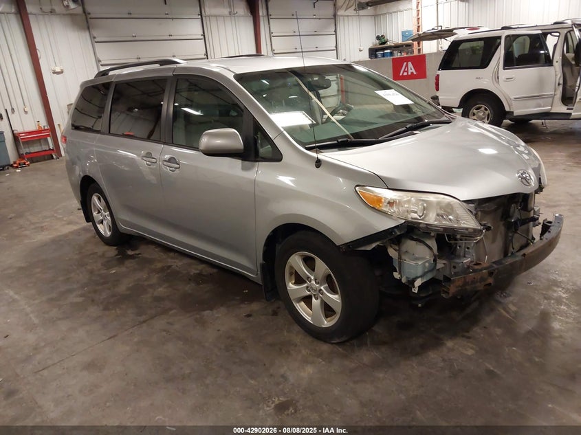 2014 Toyota Sienna