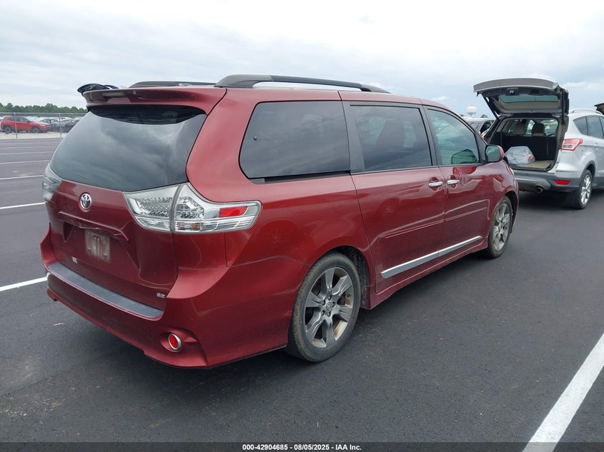 2013 Toyota Sienna