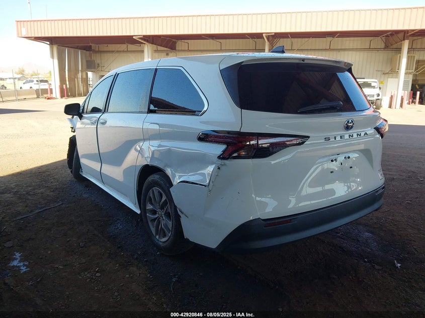 2023 Toyota Sienna