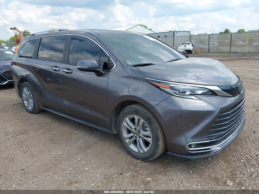 2024 Toyota Sienna