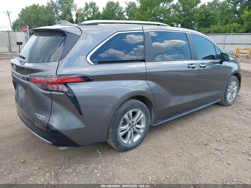 2024 Toyota Sienna