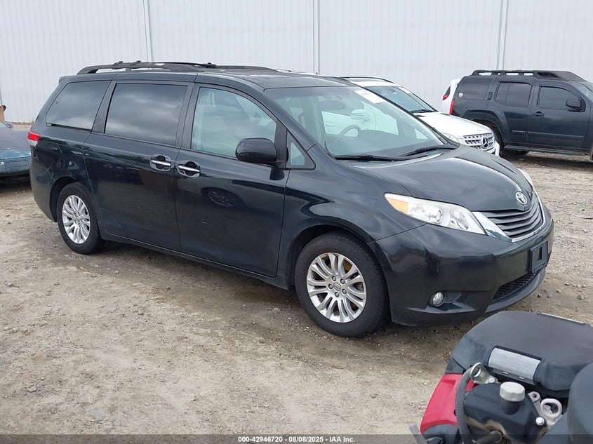 2013 Toyota Sienna