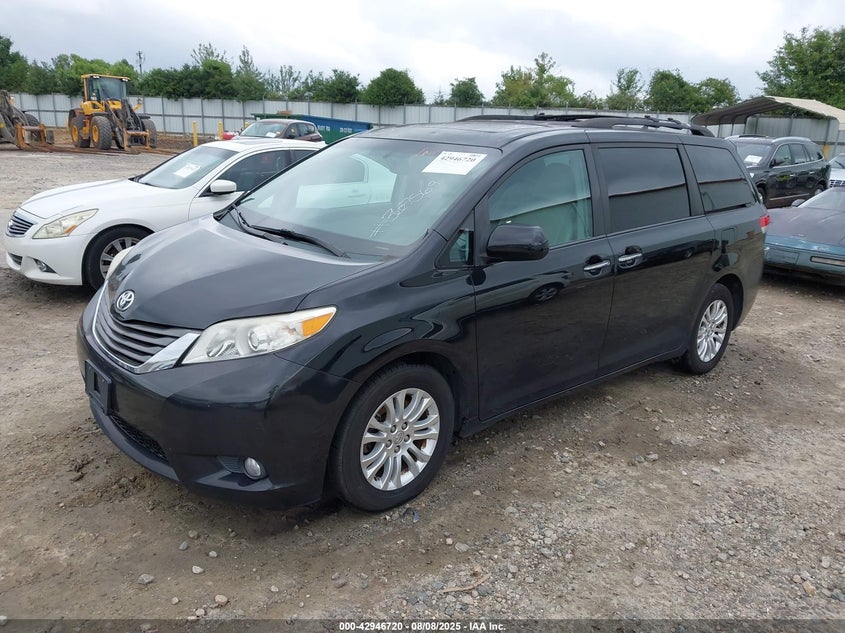 2013 Toyota Sienna