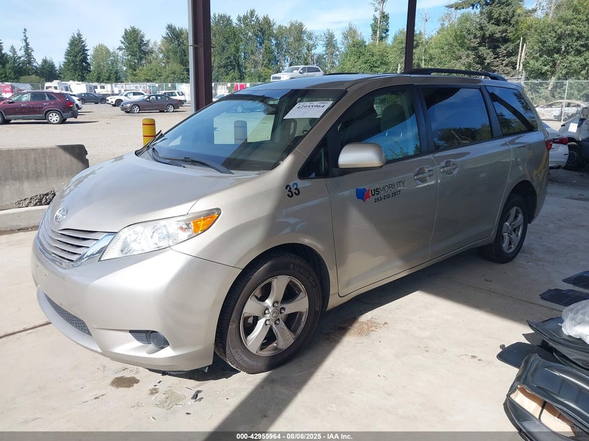2014 Toyota Sienna