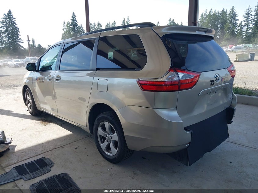 2014 Toyota Sienna