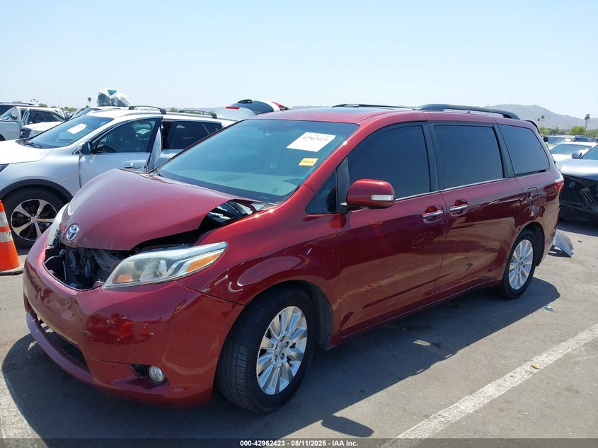 2015 Toyota Sienna