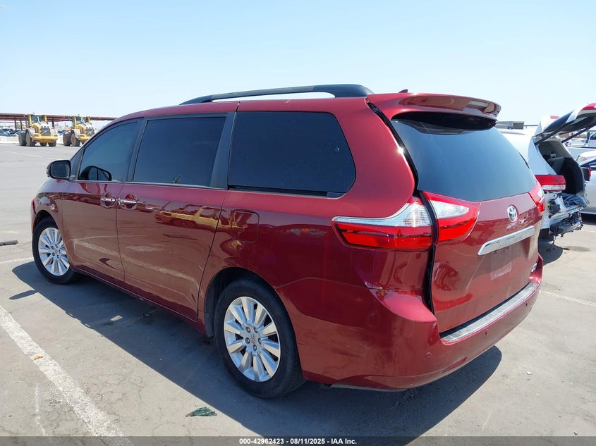 2015 Toyota Sienna
