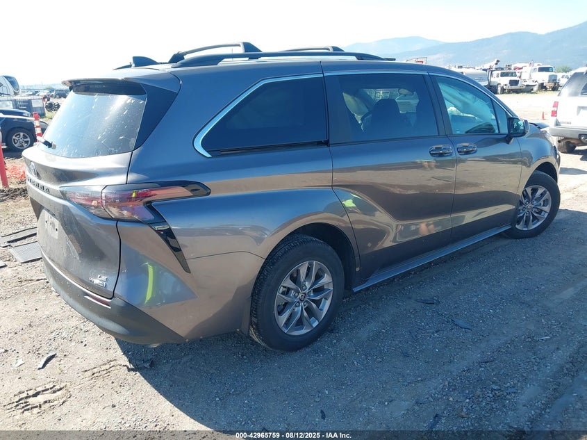 2024 Toyota Sienna