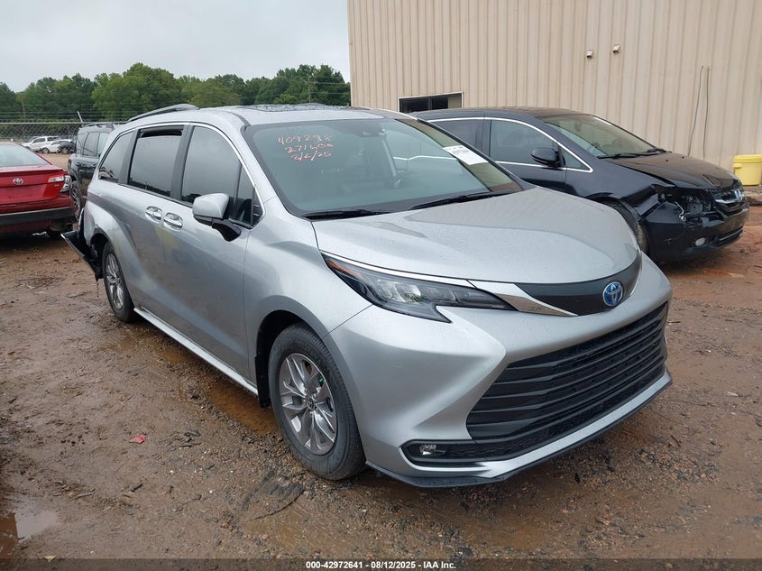 2025 Toyota Sienna
