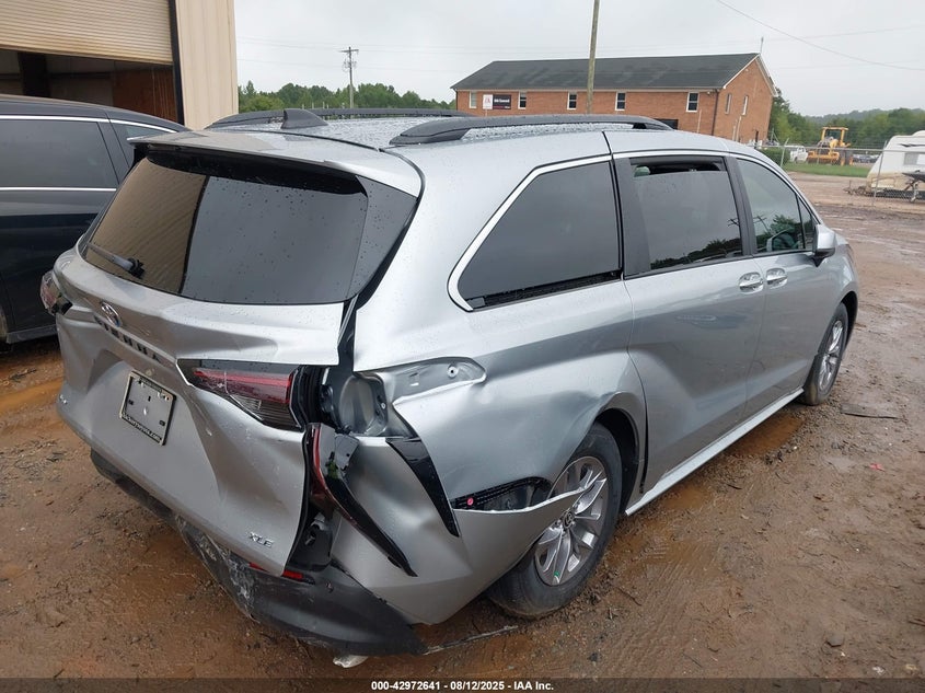 2025 Toyota Sienna