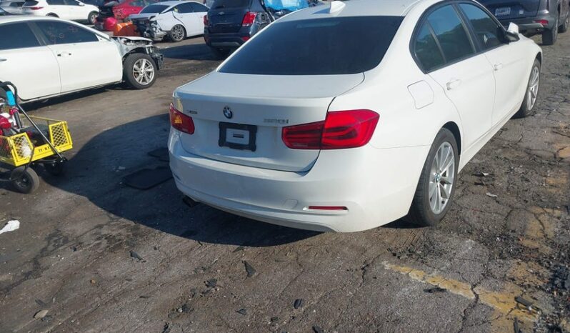 
								2018 BMW 3 series full									