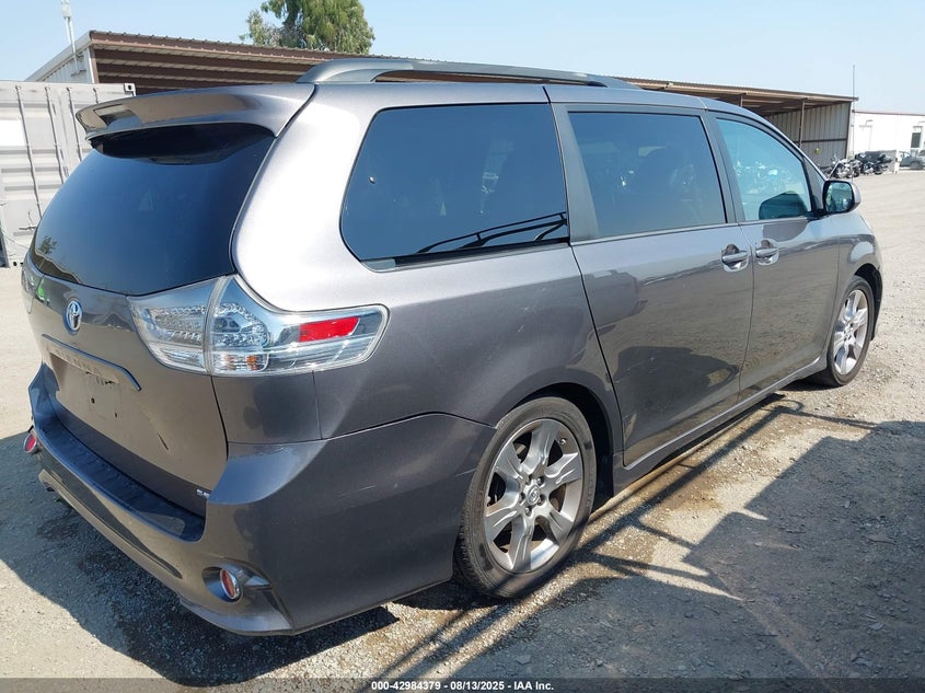 2012 Toyota Sienna