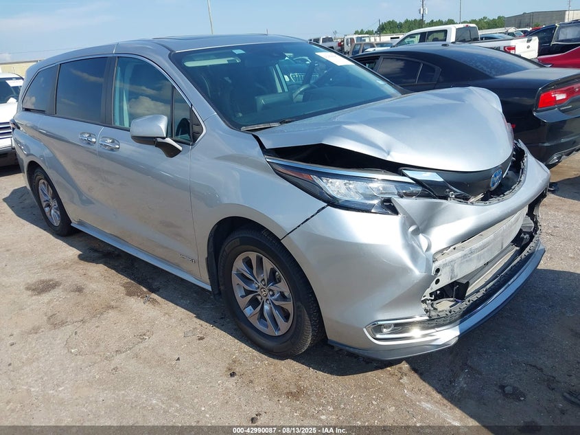 2021 Toyota Sienna