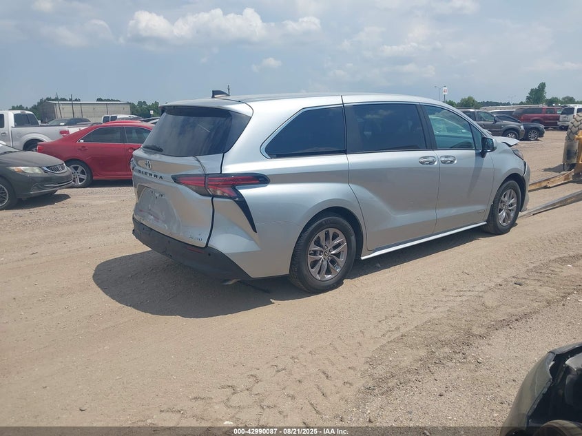 2021 Toyota Sienna