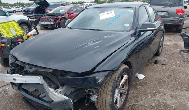 
								2013 BMW 3 series full									