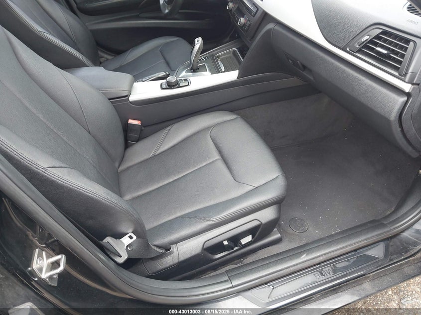 2013 BMW 3 series