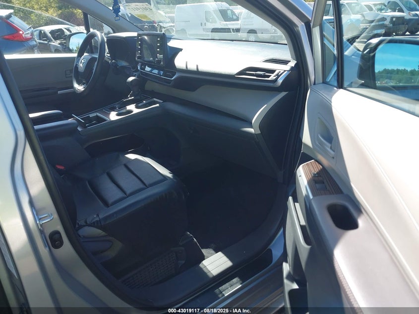 2022 Toyota Sienna