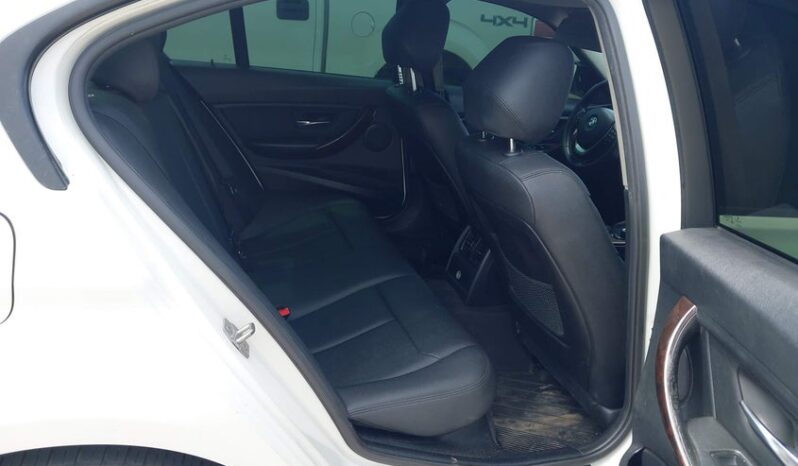 
								2015 BMW 3 series full									