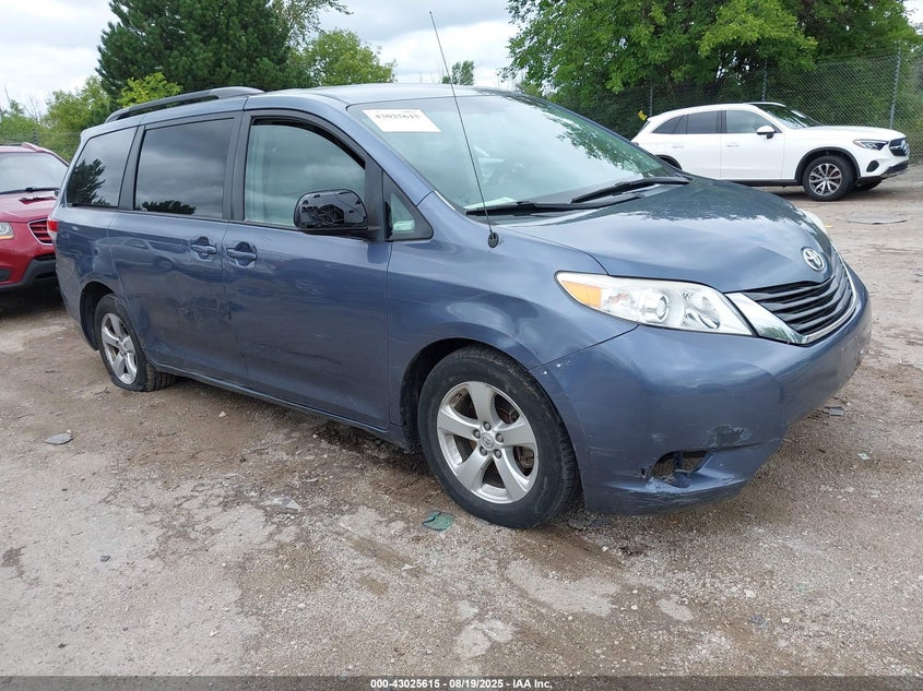 2014 Toyota Sienna