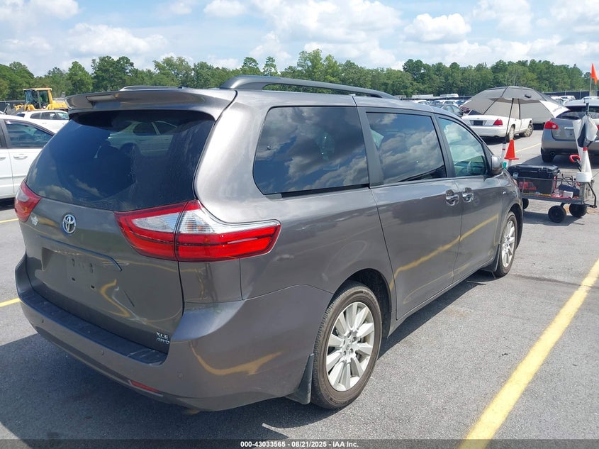 2017 Toyota Sienna
