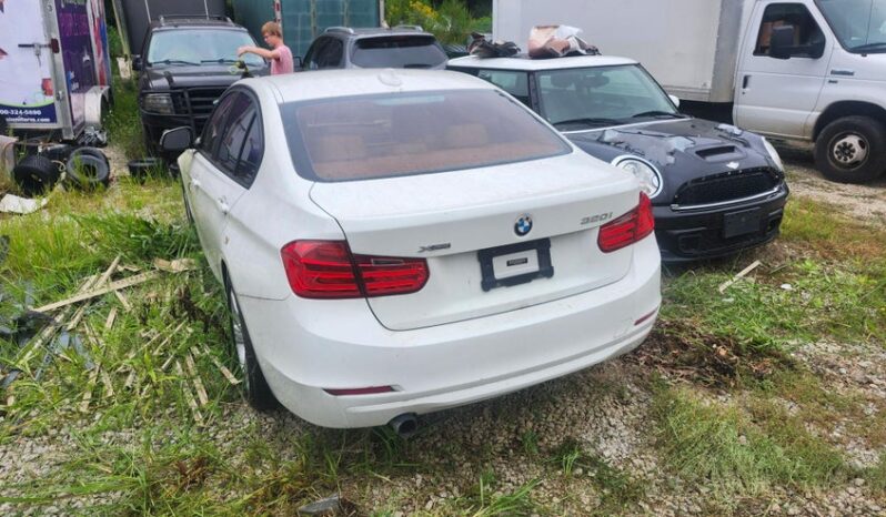 
								2015 BMW 3 series full									