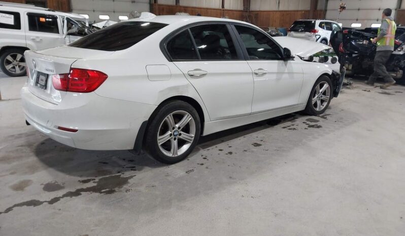 
								2013 BMW 3 series full									