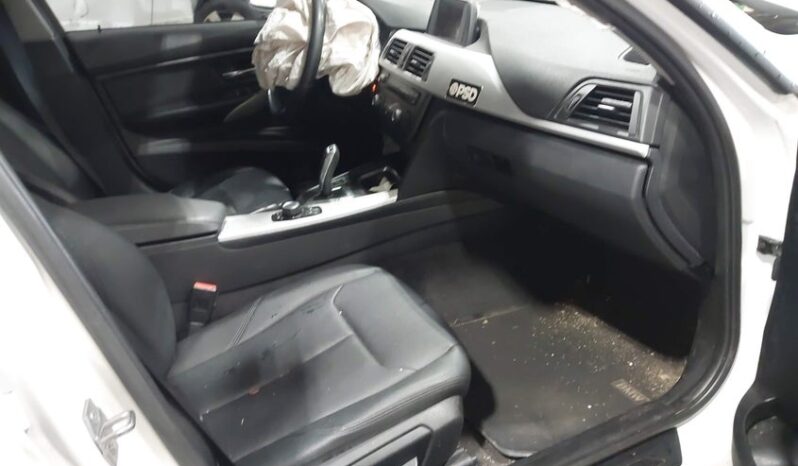 
								2013 BMW 3 series full									