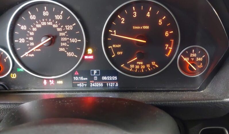 
								2013 BMW 3 series full									