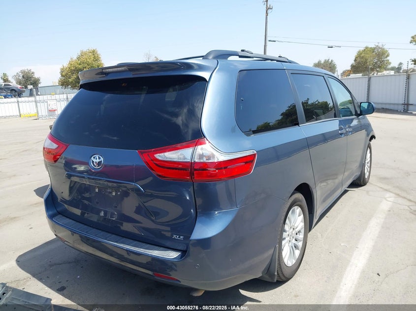 2016 Toyota Sienna