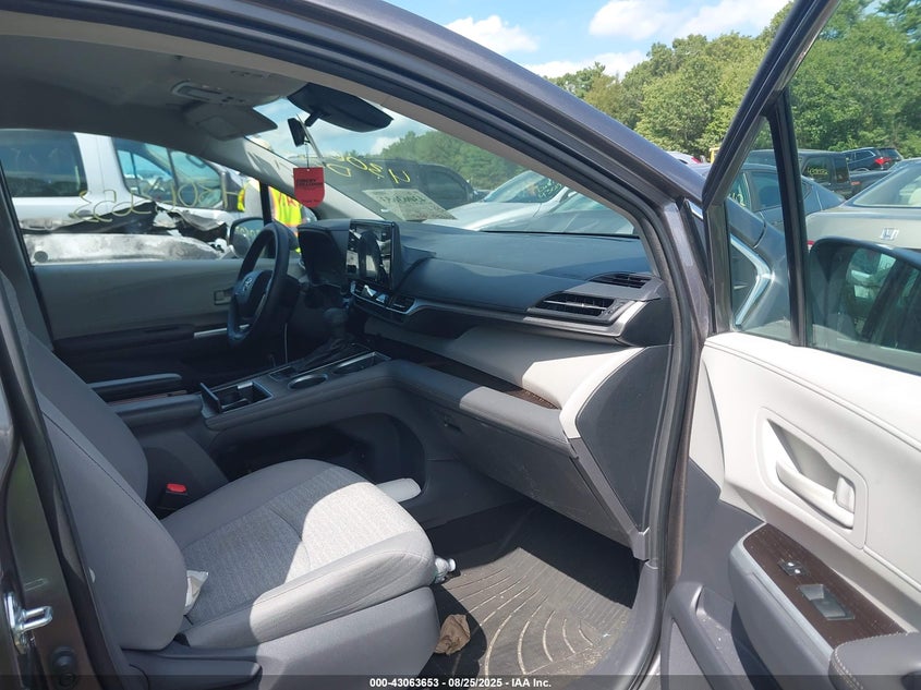 2021 Toyota Sienna