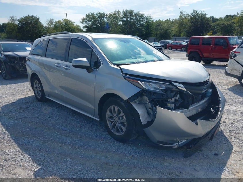 2022 Toyota Sienna