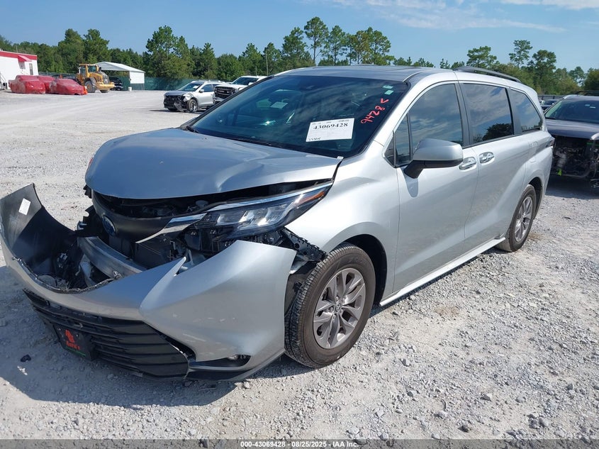 2022 Toyota Sienna