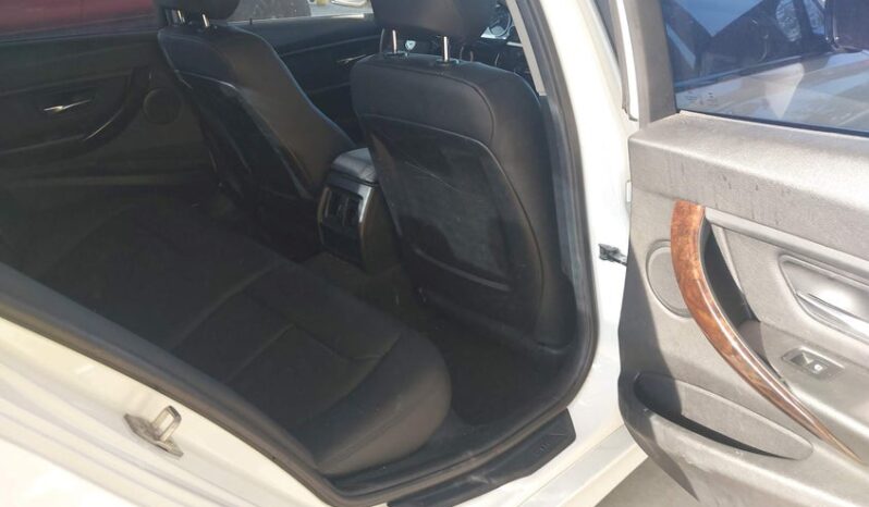 
								2015 BMW 3 series full									