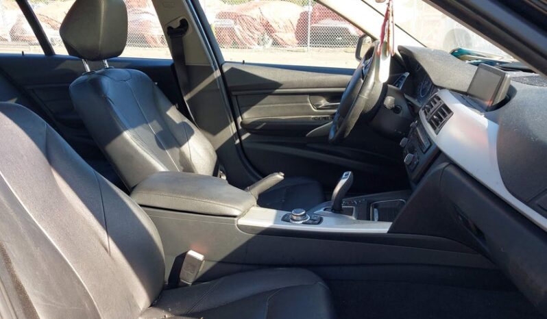 
								2013 BMW 3 series full									